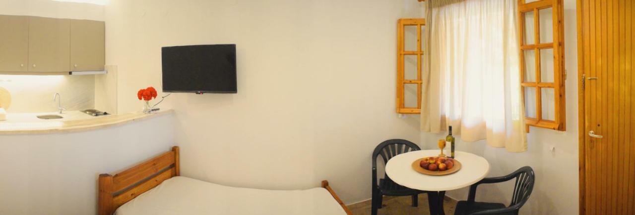 Studio Candia ภายนอก รูปภาพ